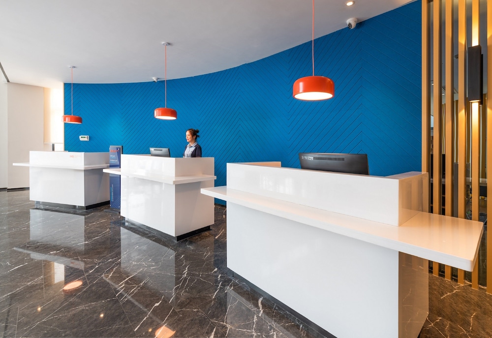 HOLIDAY INN EXPRESS Dongyang Hengdian 10/52