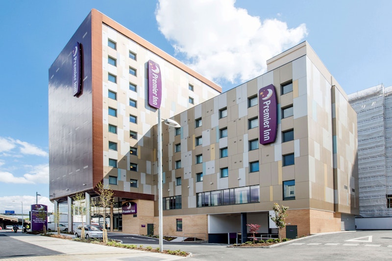 Premier Inn London Brentford hotel 26/28