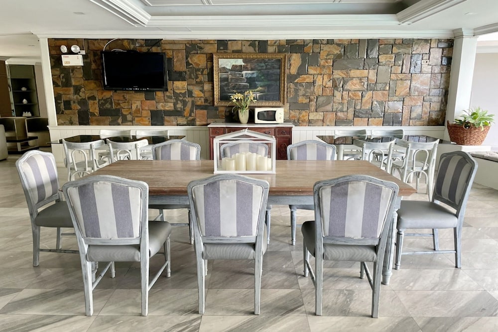 Garden Paradise Hotel & Serviced Apartment 38/45
