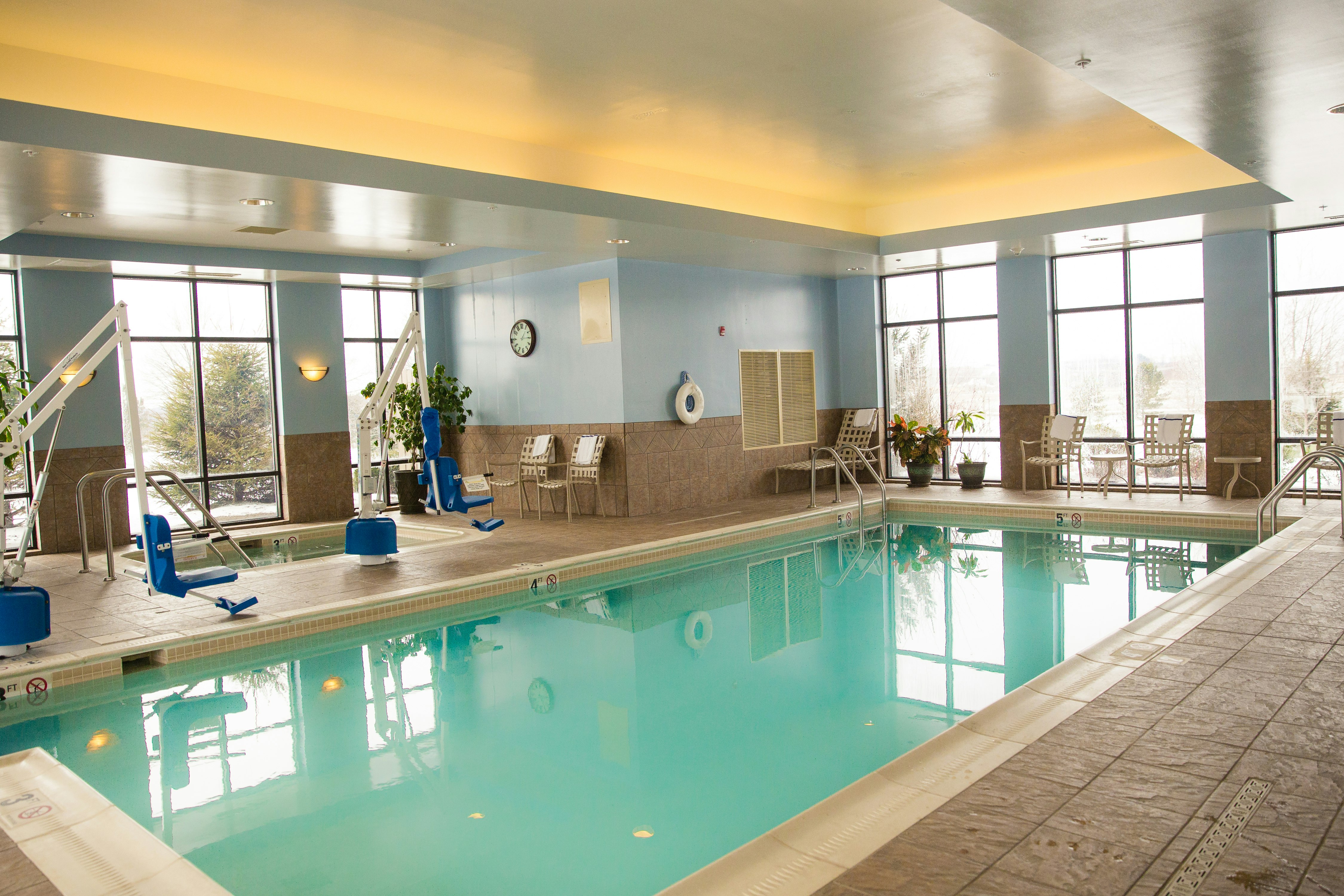 Hampton Inn & Suites Blairsville 31/45