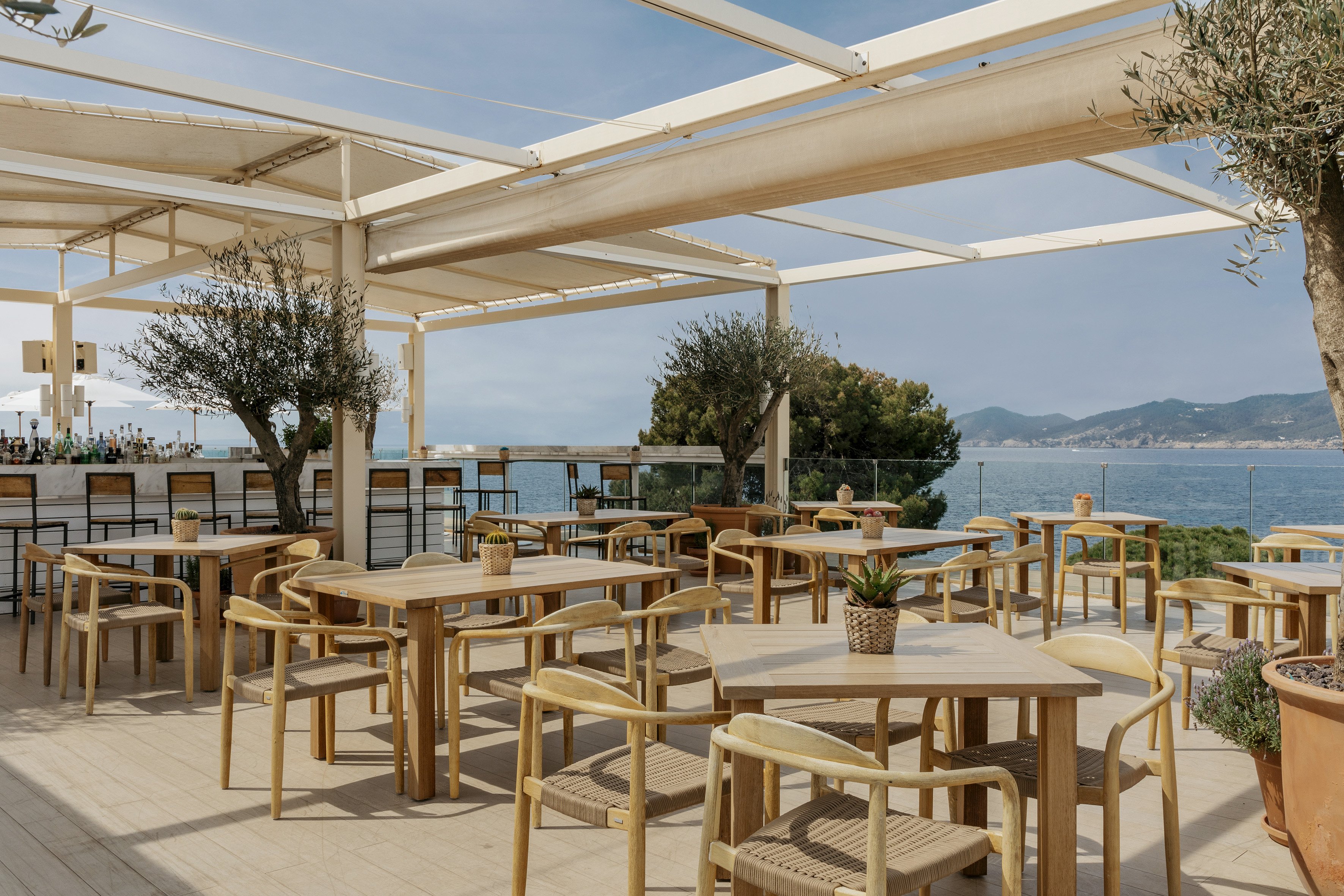 ME Ibiza - The Leading Hotels of The World 58/80