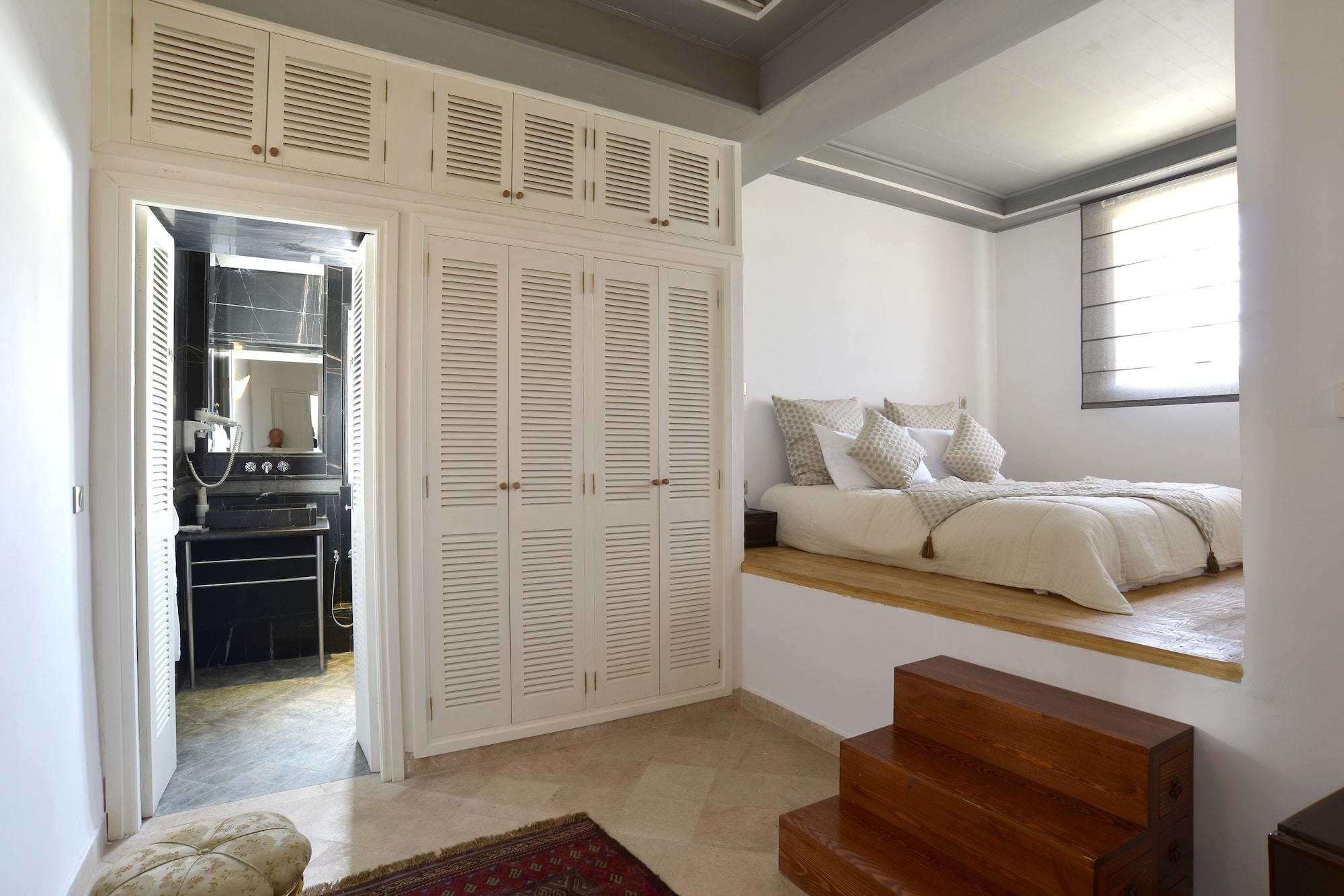 Traditional, Double Bed
