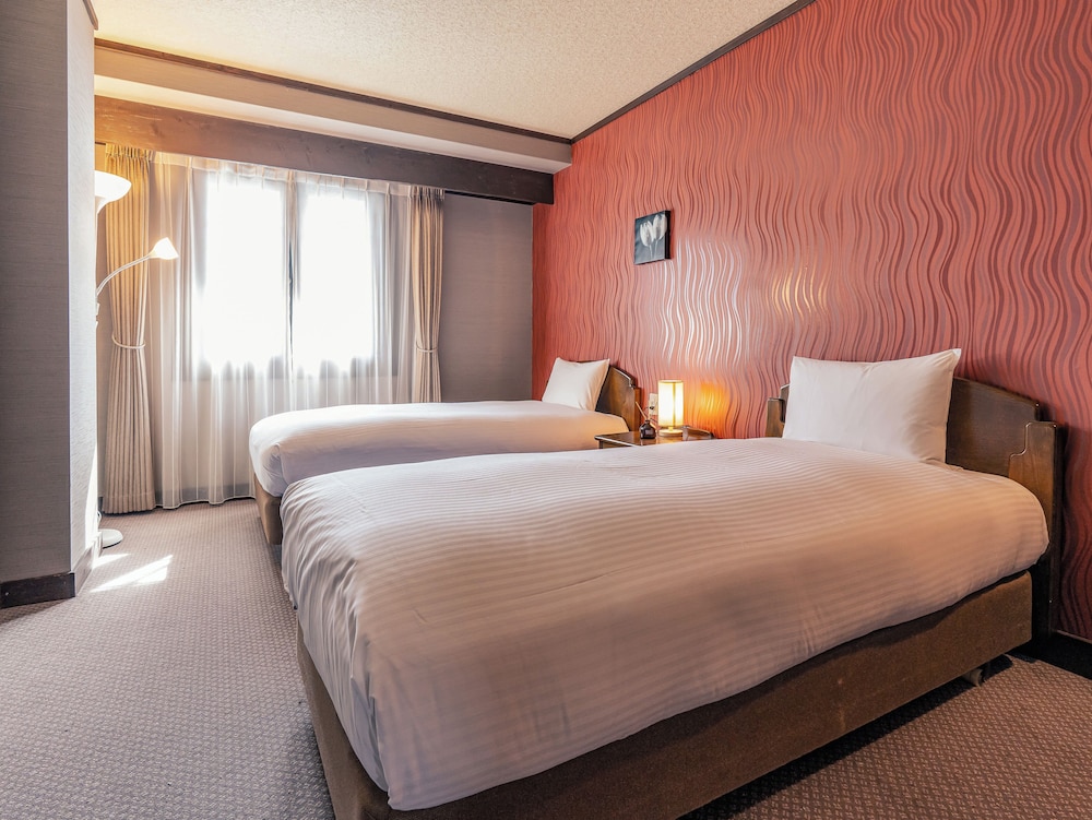 Shakespeare Hotel 8/50