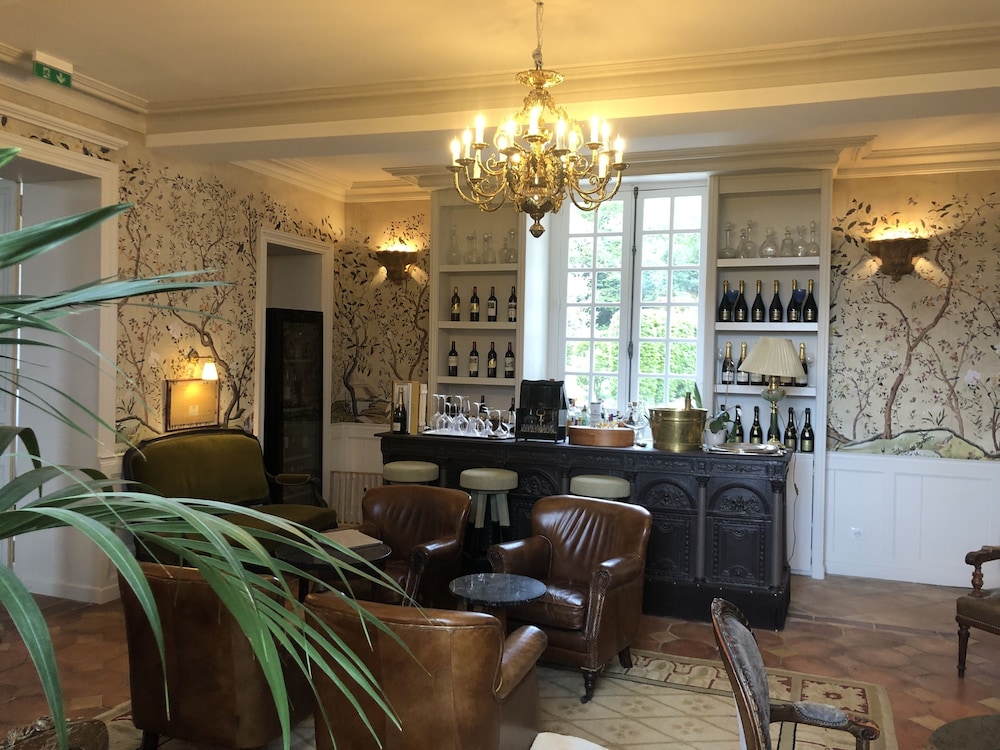 Chateau De Lantic 46/66