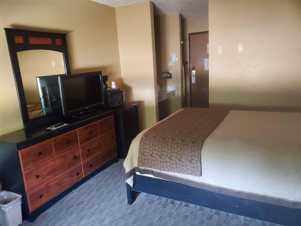 Governors Inn a Travelodge by Wyndham 13/50