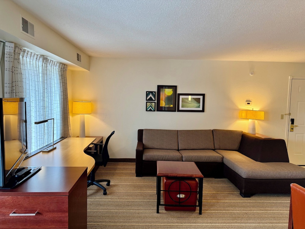 Residence Inn by Marriott Madison East 29/47
