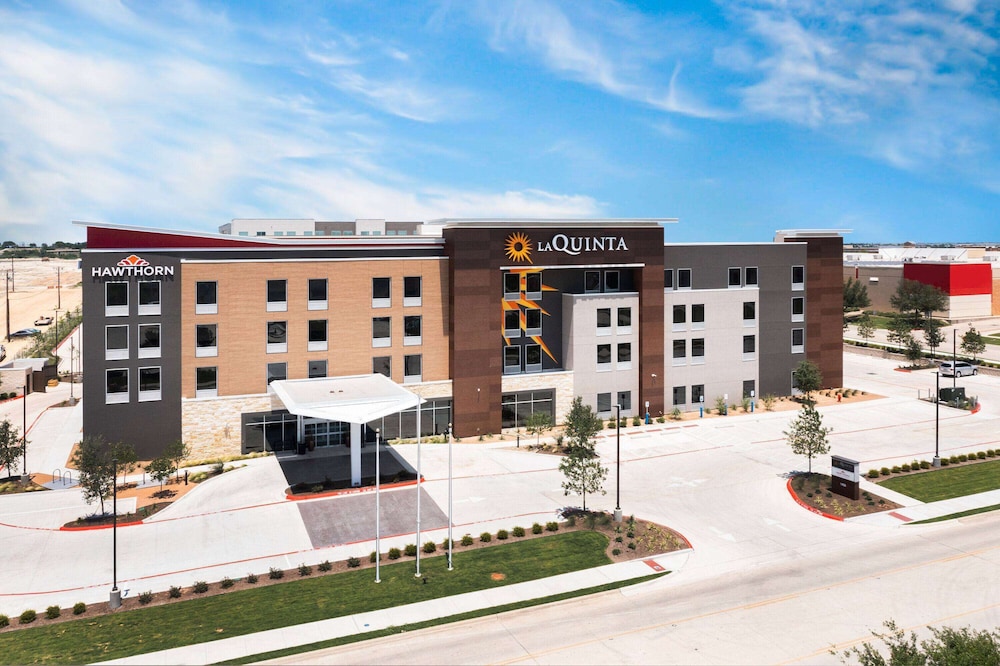 Hawthorn Extended Stay by Wyndham Pflugerville 3/29