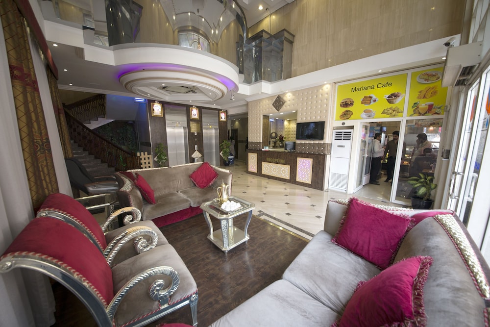 Mariana Hotel 34/50
