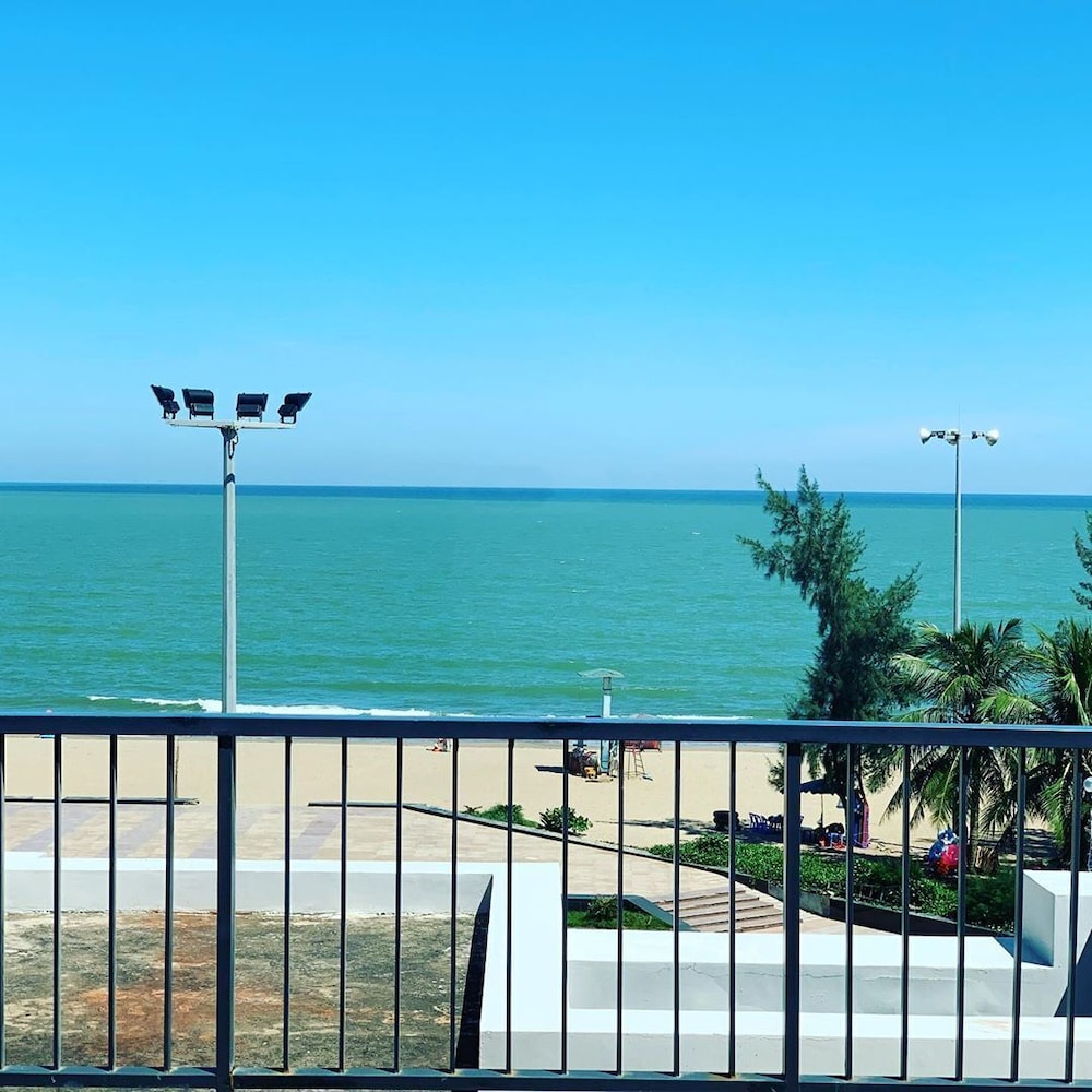 Dragon Sea Hotel Sam Son 89/95