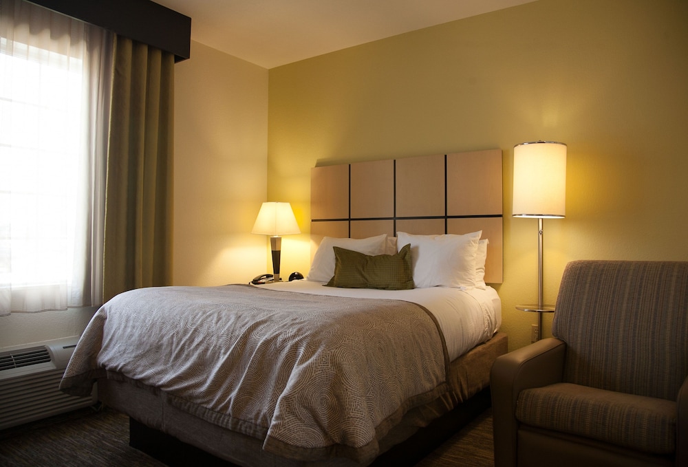CANDLEWOOD SUITES ALEXANDRIA 14/41