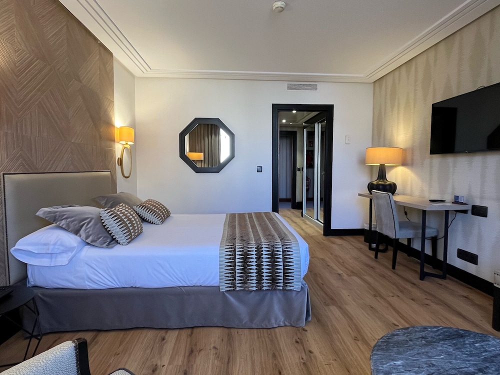 غرفة بإطلالة على البحر مفردة بسريرين منفصلين، Hotel Bahia 3/10