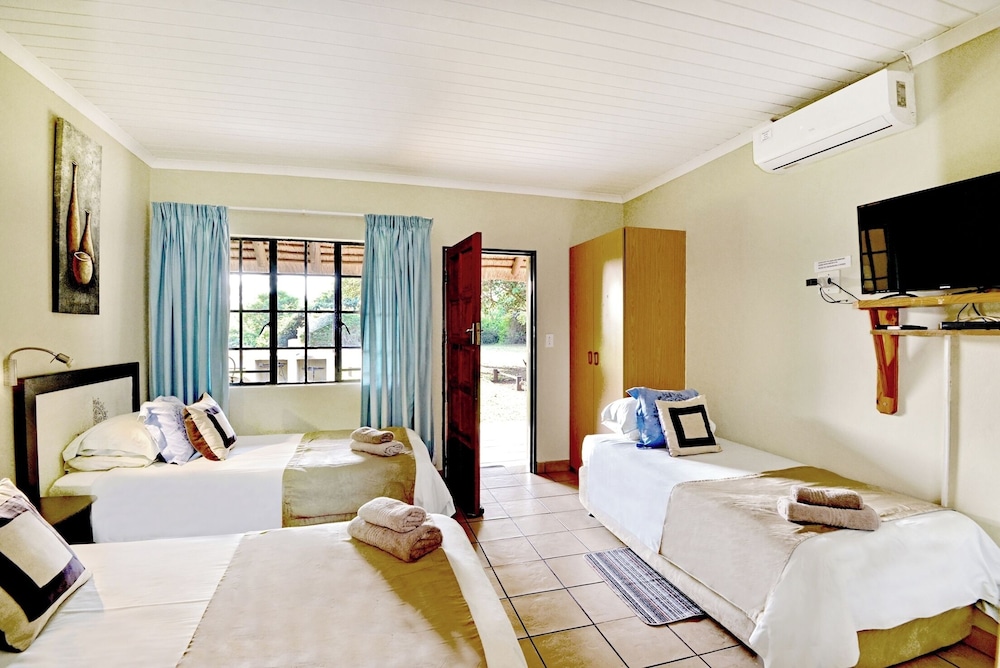 Komati River Chalets 7/50