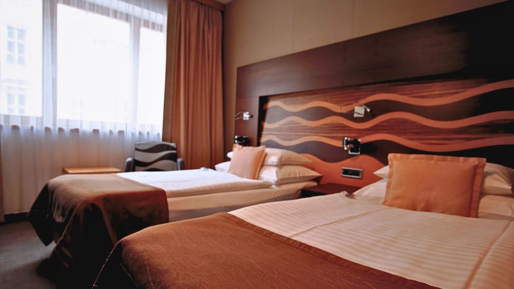Danubia Gate Hotel 18/70