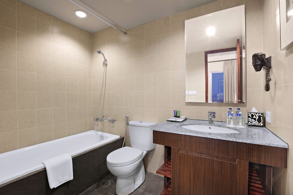 Grand Dafam Ancol Jakarta 24/74