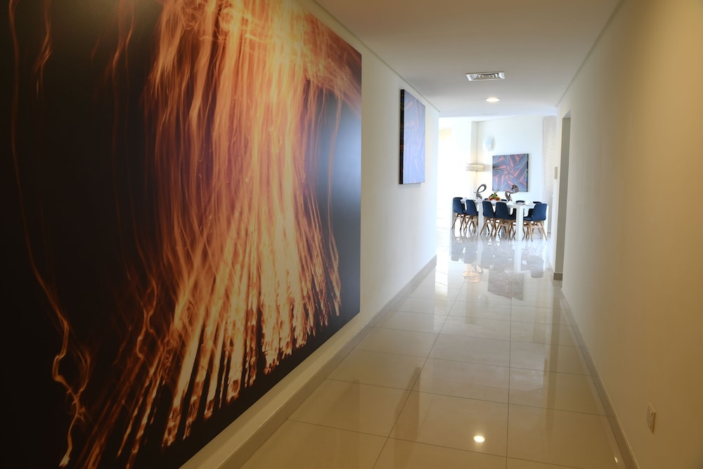 Gulf Suites Hotel Amwaj photo5