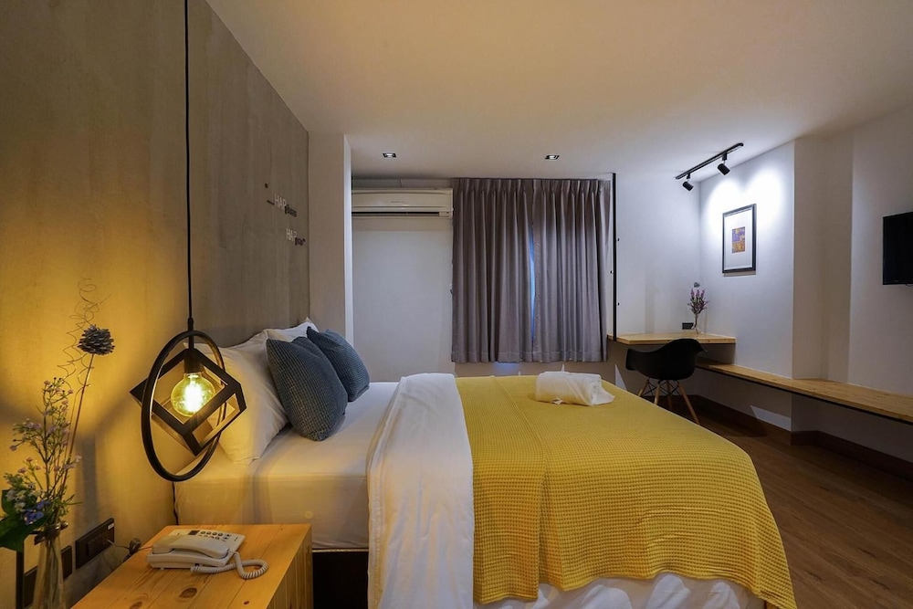 Hap at Sathorn 24/46
