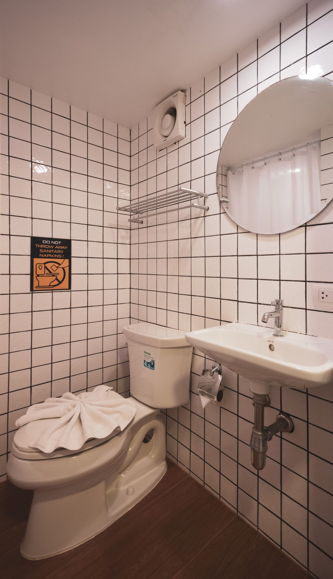 غرفة رباعية بأسرّة بطابقين، Book A Bed Poshtel - Hostel 4/5