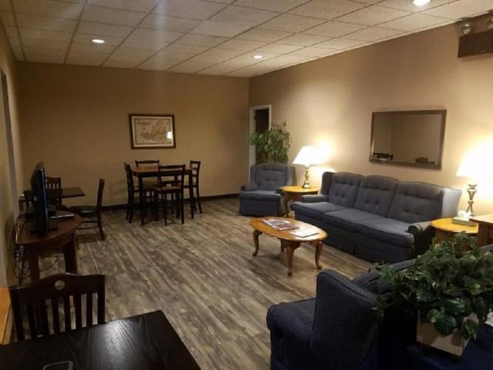 French Creek Inn 19/42