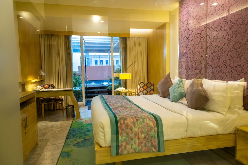Royal Orchid Jaipur 25/62