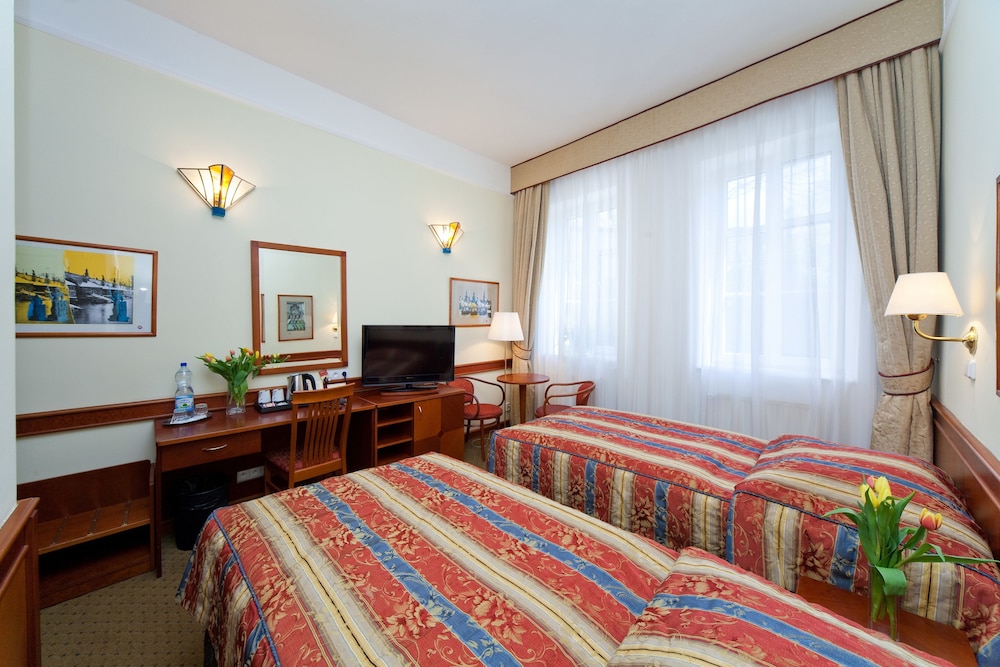 Boutique Hotel 16 30/50