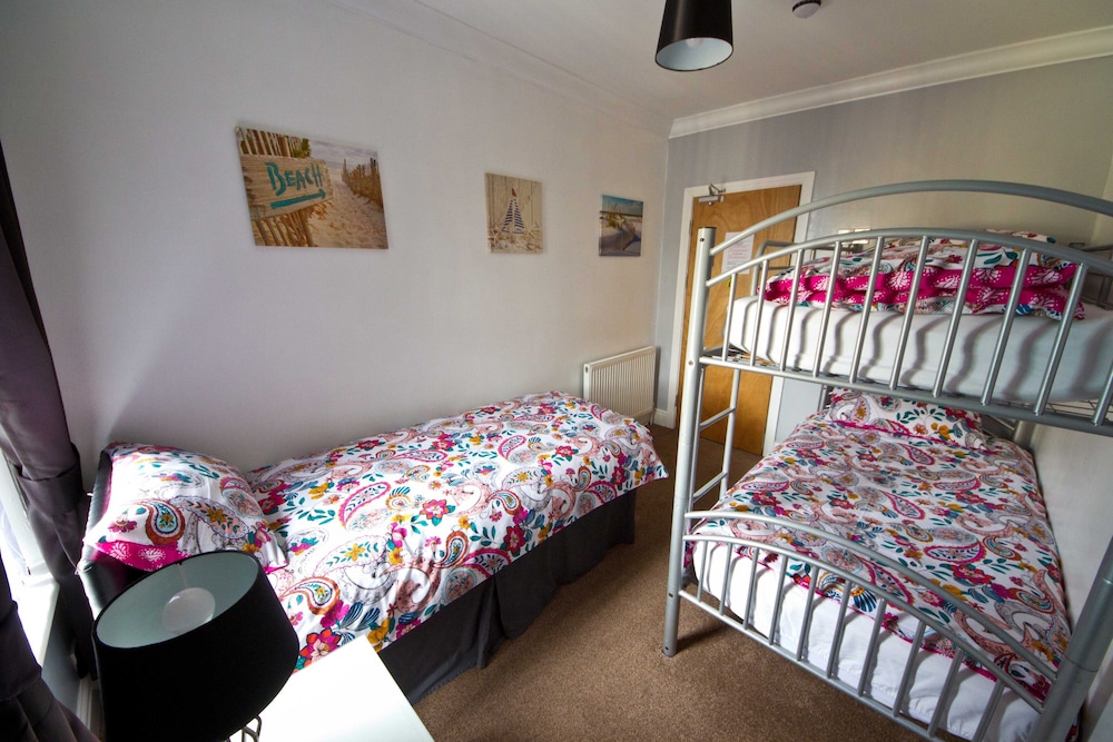 Rossall House 10/50