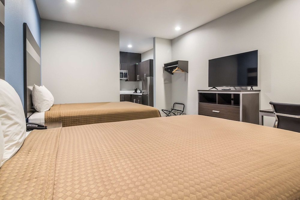 Studio6 Deer Park, TX 15/34