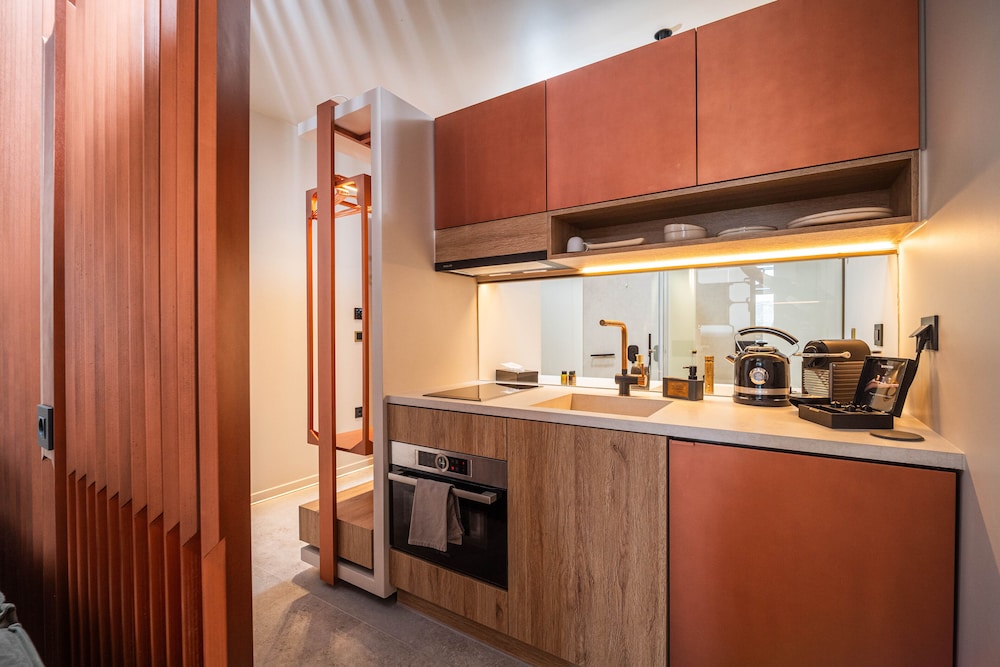Oniros Residences 50/50