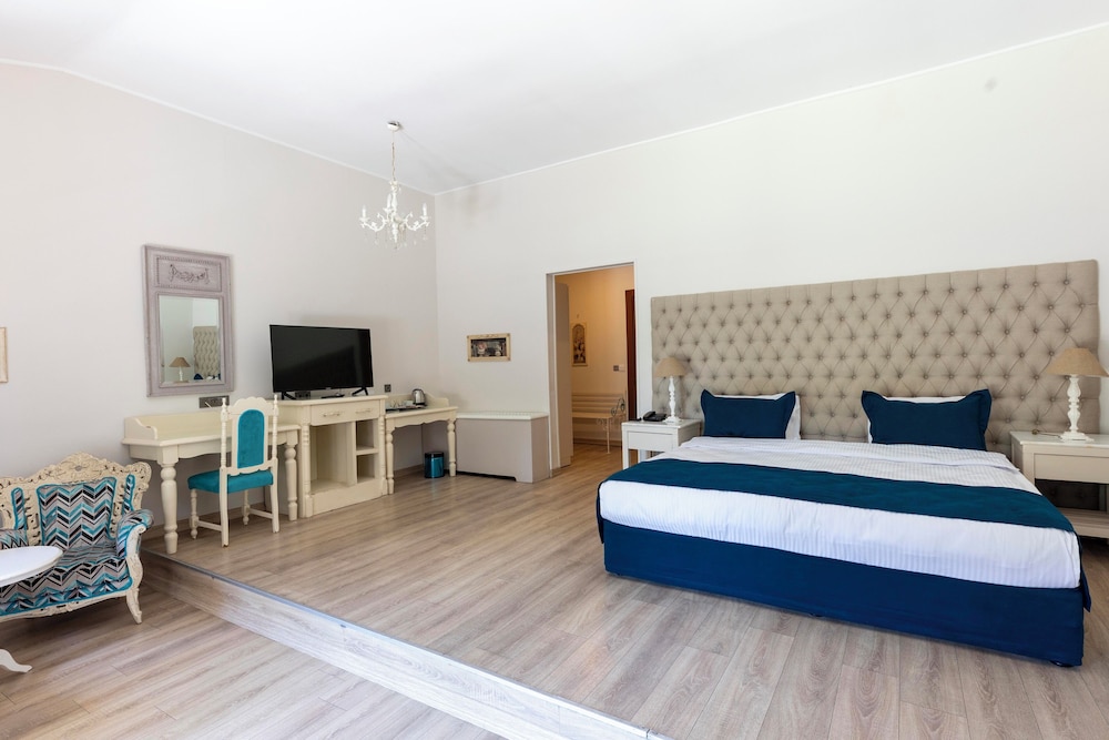 Village Park Resort Spa 6/50