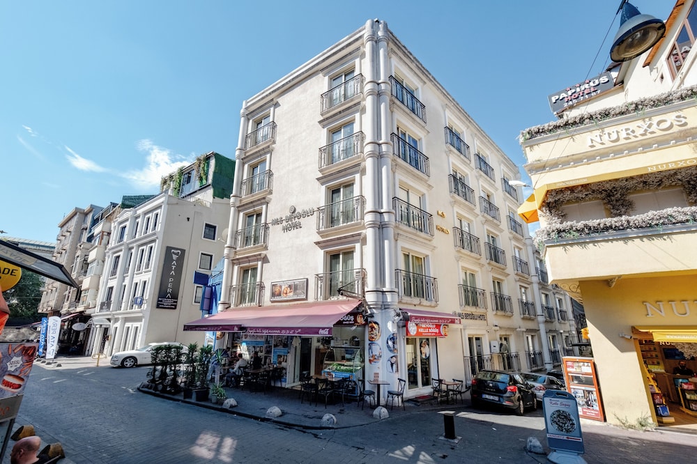 Beyoglu MLS Hotel 61/64