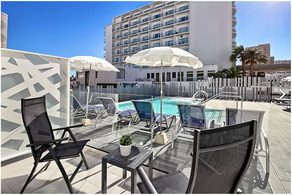 Carihuela Suites 26/31