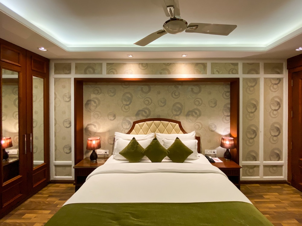 GREEN WOOD RESORT 13/50