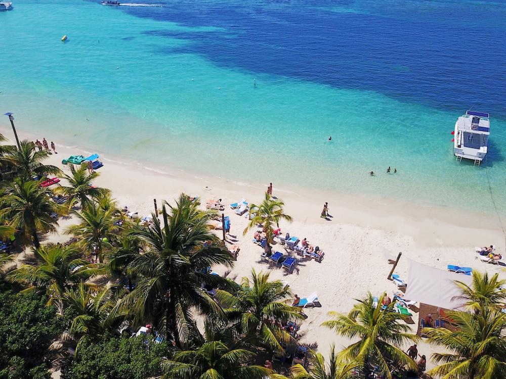 Hotel Henry Morgan All Inclusive 36/69