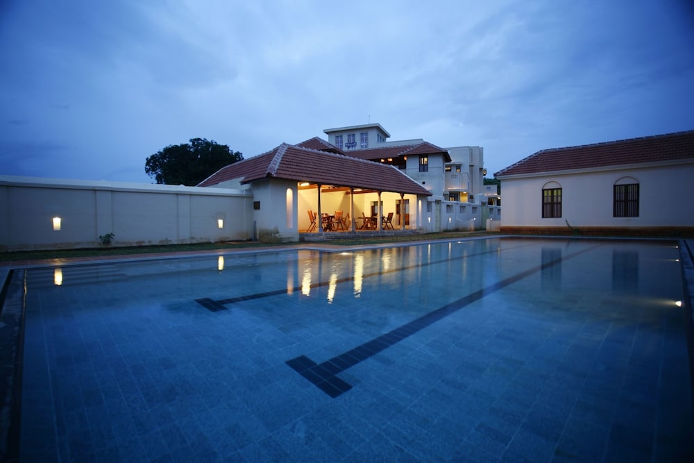 Visalam Hotel 6/33