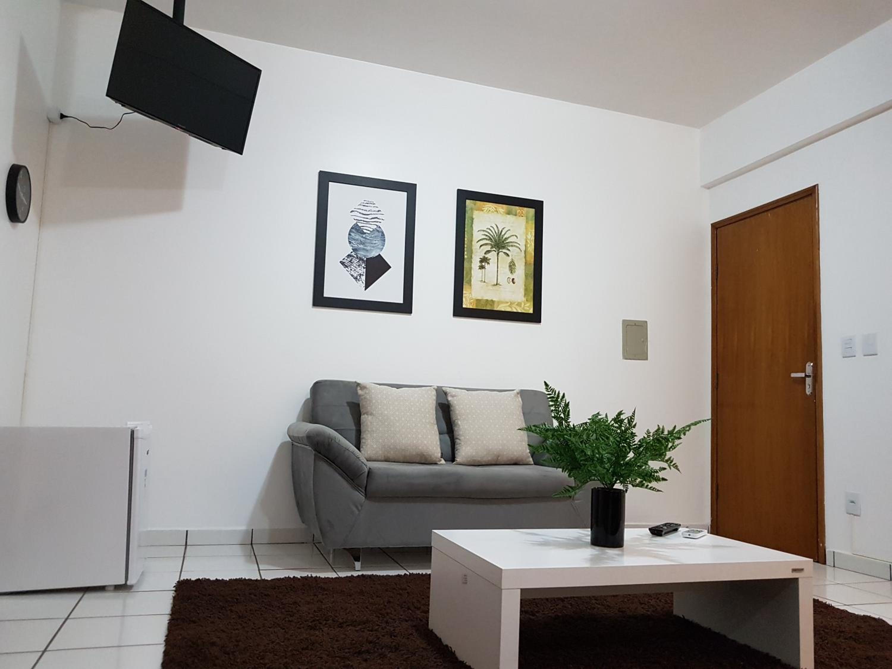 B & A Suites Inn Hotel - Quarto Luxo Ambar 12/15