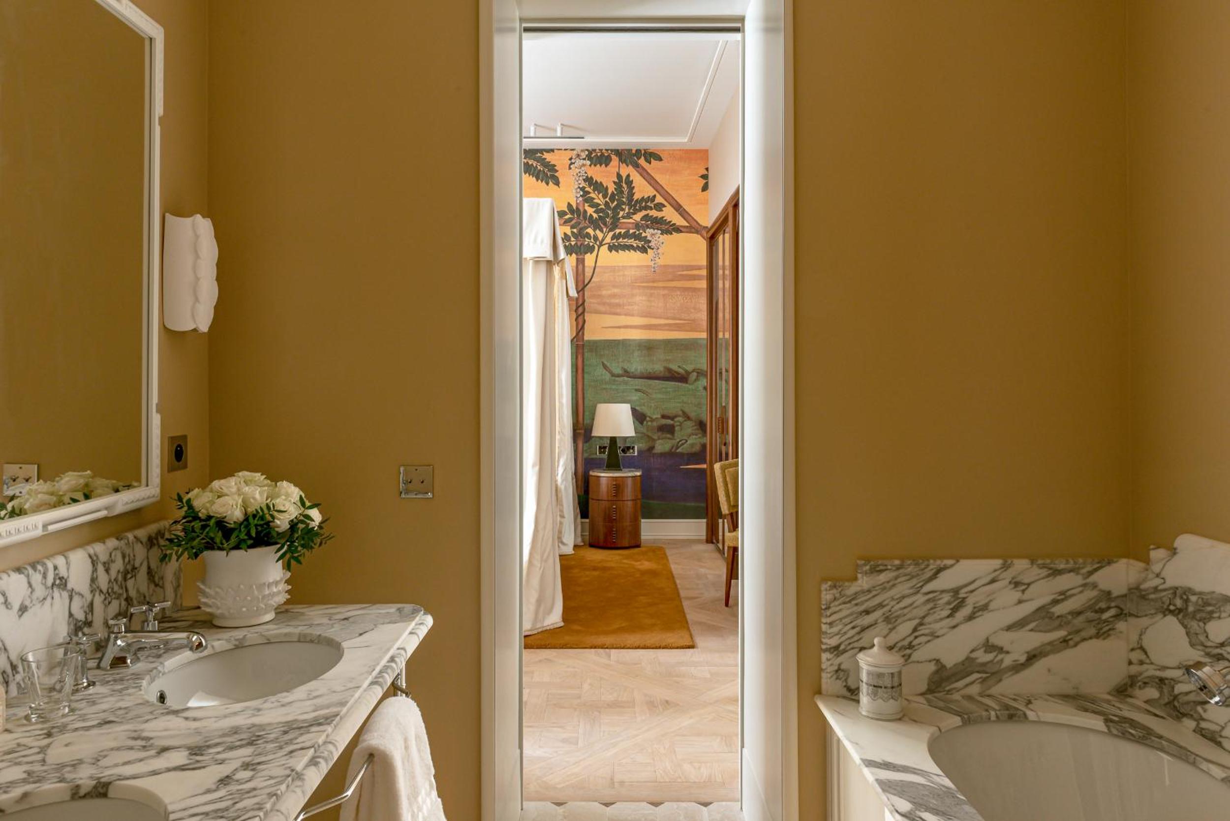 PRESTIGE, SUITE