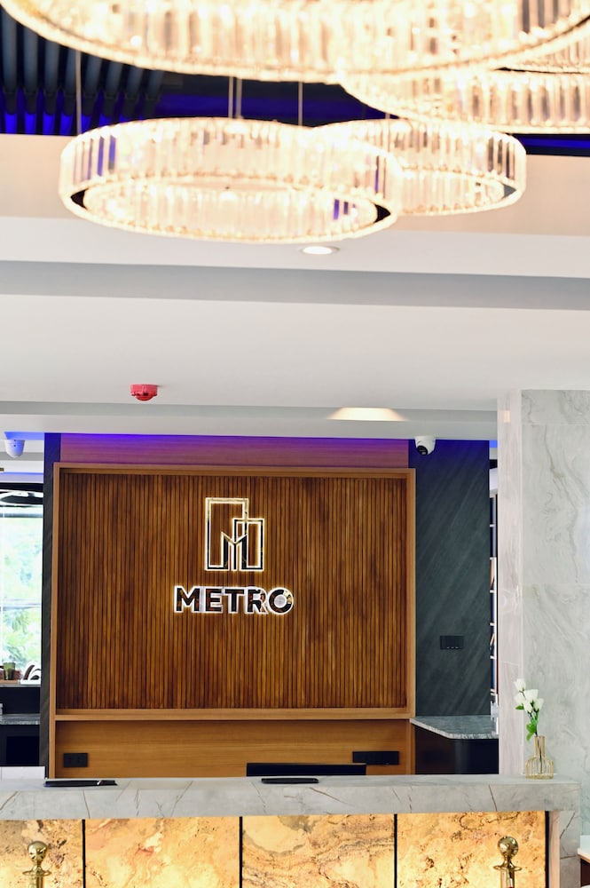 Metro Hotel Phahonyothin 35 7/50