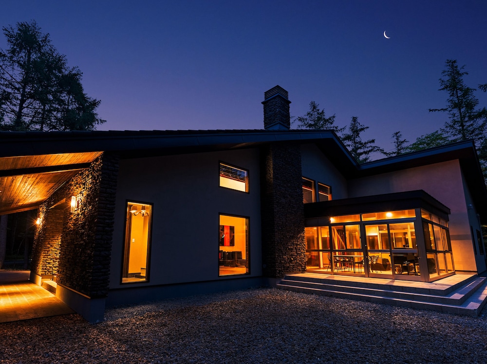 Nakasatsunai Glamping Resort Feriendorf 3/50
