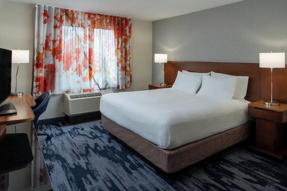 Room at Fairfield Inn Suites Atmore, ATMORE - AL