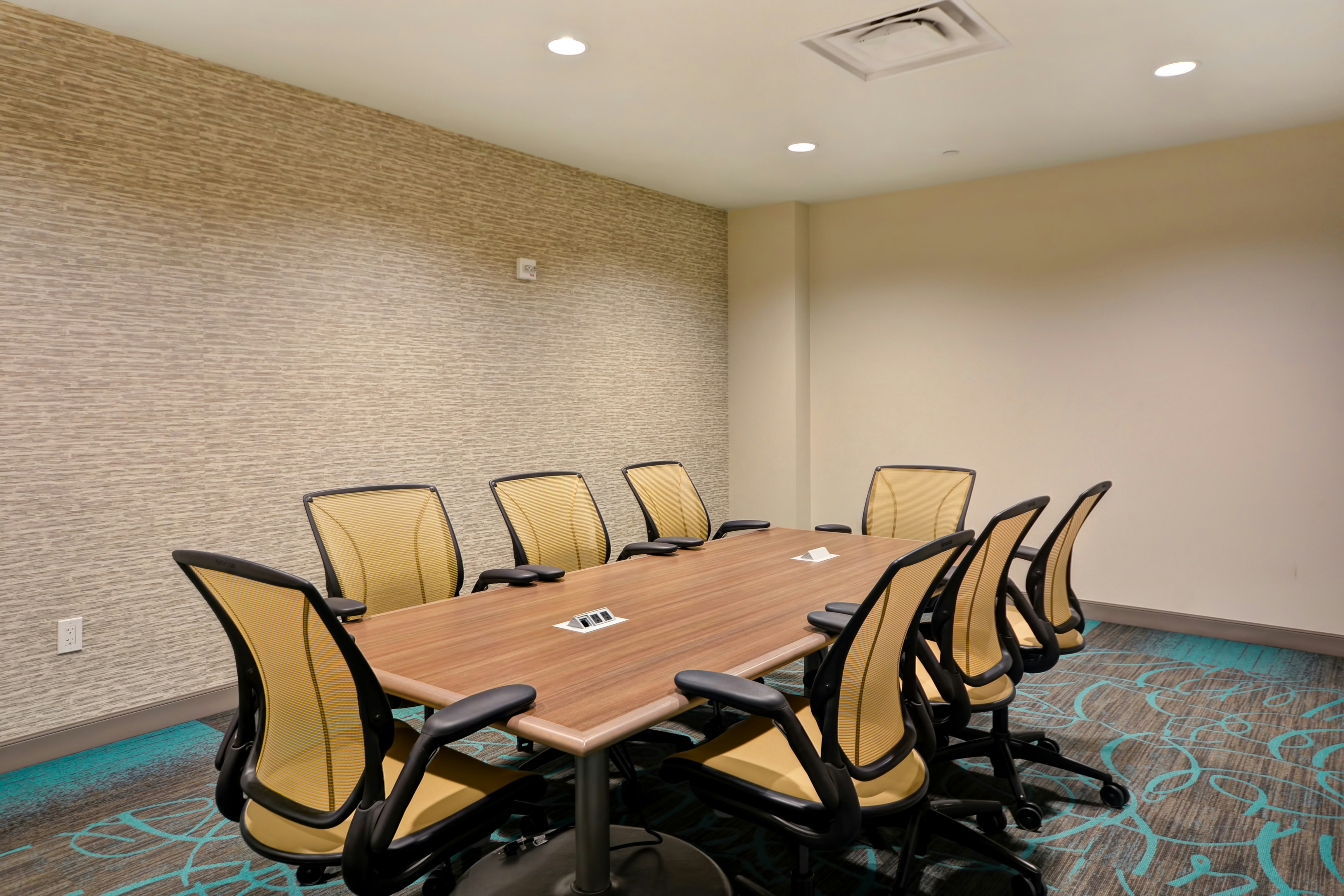 Home2 Suites by Hilton at the Galleria 37/46