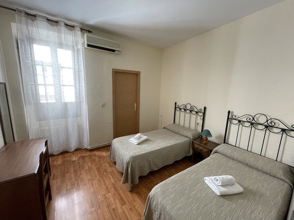 Arteaga Hostal & Baños Árabes Elvira 15/50