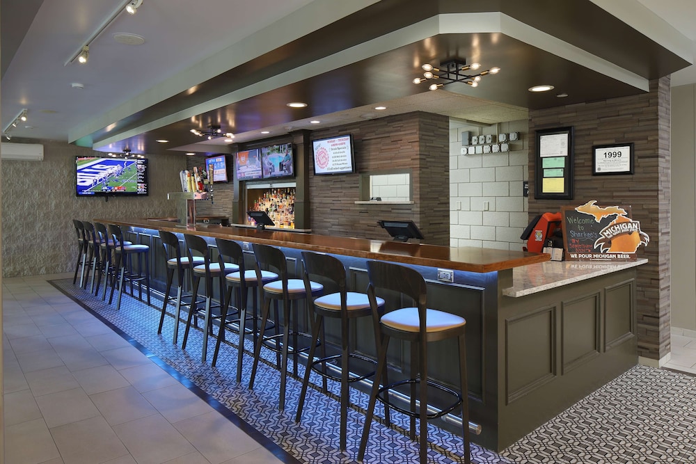 Hampton Inn Holland 49/55