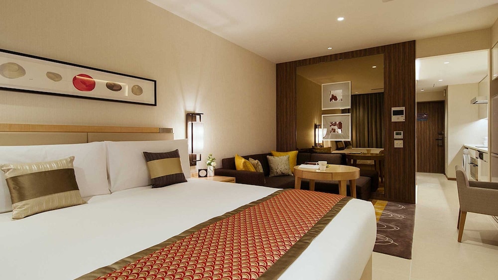Executive, Studio, King Bed