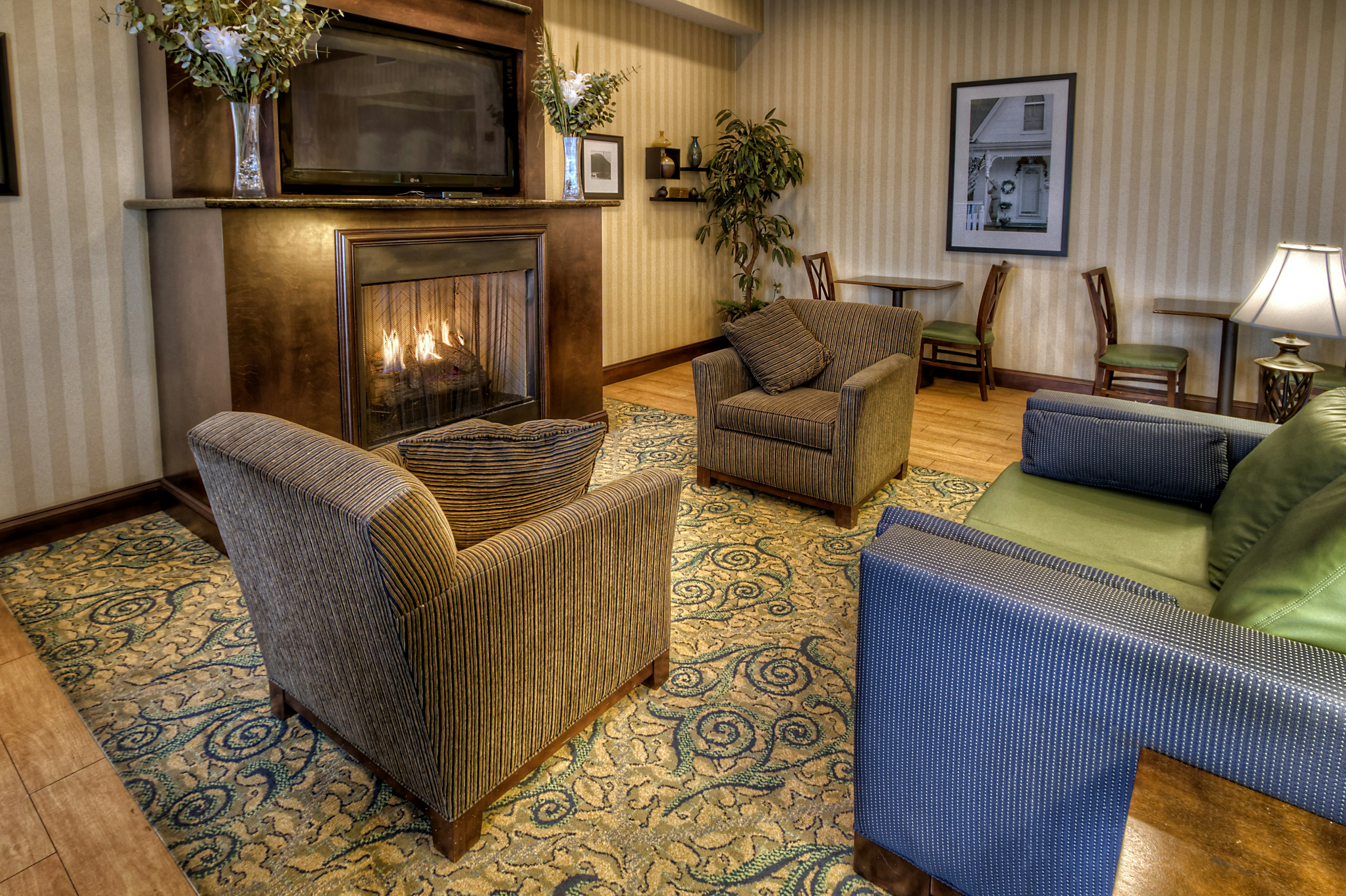 Hampton Inn Roanoke Rapids 27/45