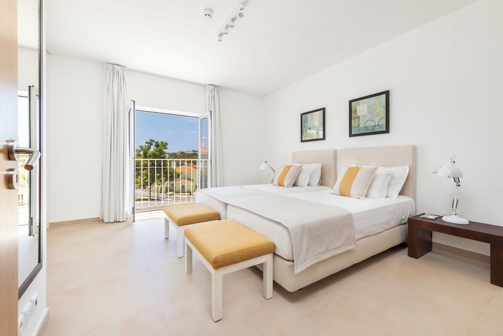 2 BEDROOMS, VILLA