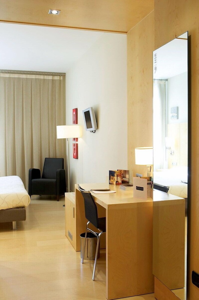Hotel Domus Selecta Sant Roc 33/42