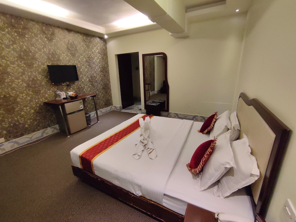 Panshi Inn 9/20