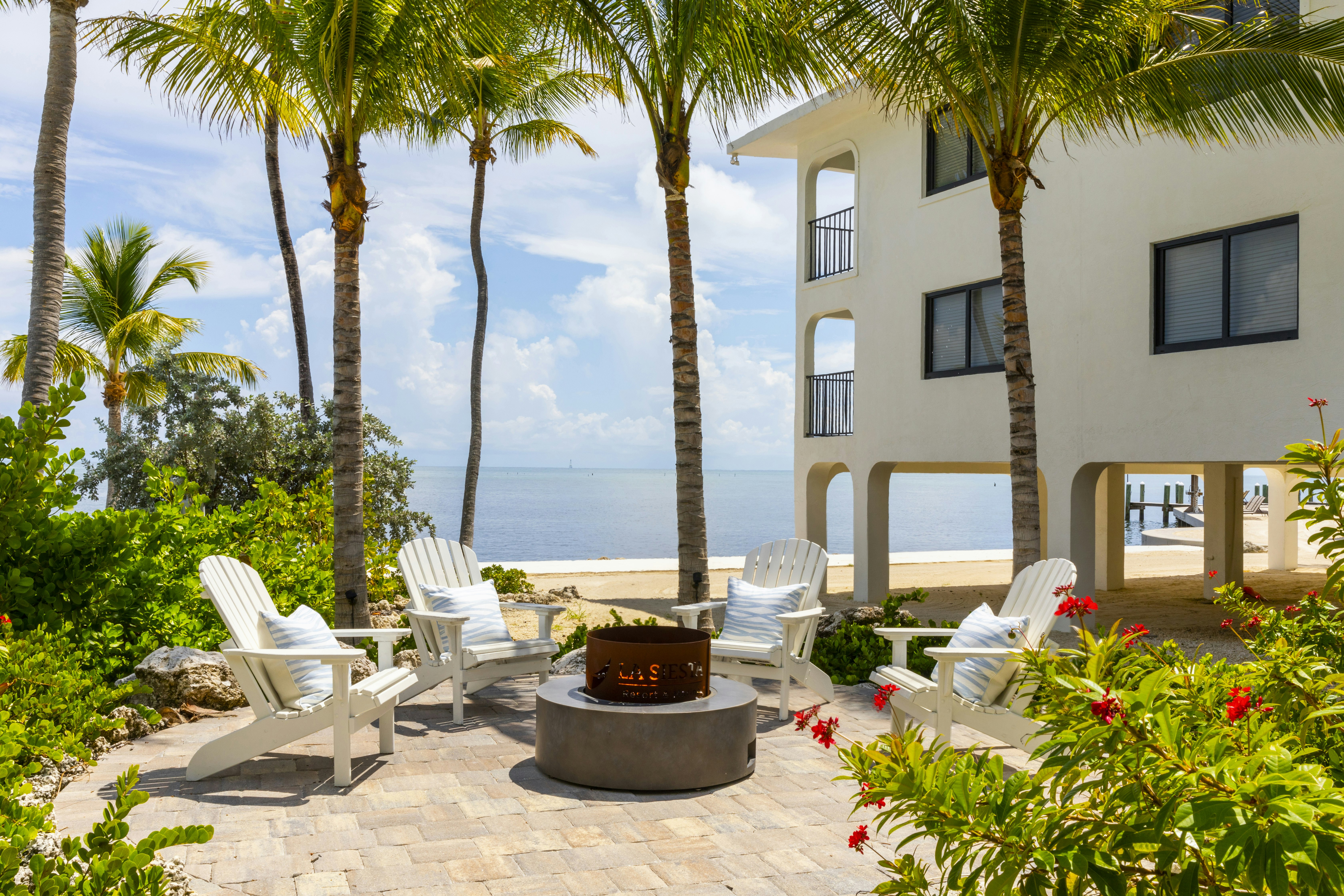 La Siesta Resort & Villas 69/82