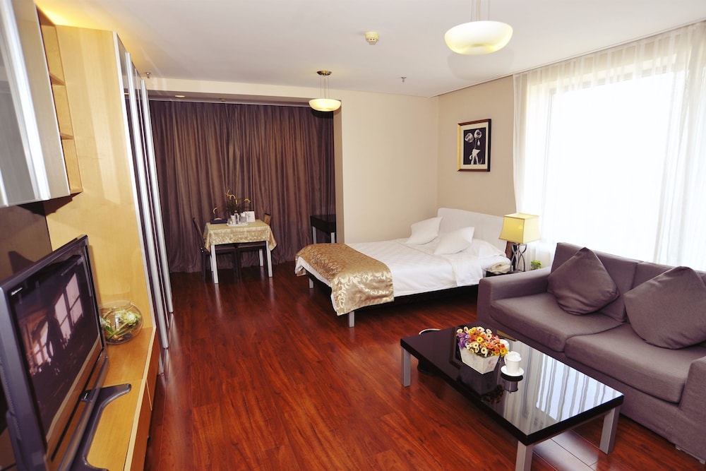 City Light, Double Bed
