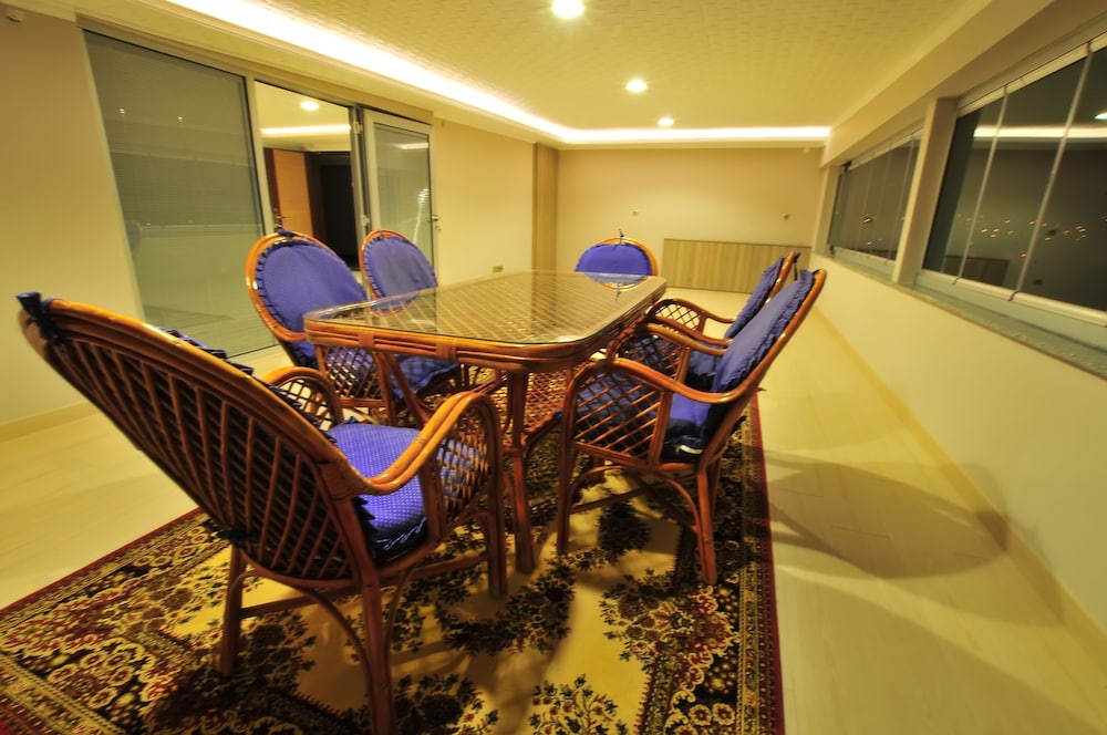 Ramada By Wyndham Usak 43/48