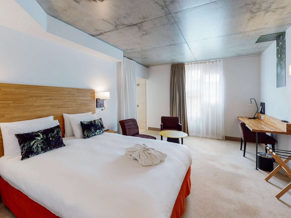 Mercure Poitiers Centre 36/73